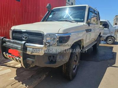 Toyota Land Cruiser 2019
