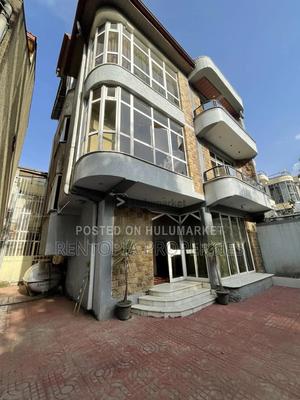 5-bedroom Villa for rent in Bole