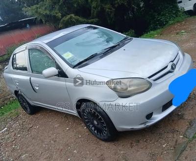 Toyota Platz 2003 Automatic