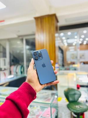 Apple iPhone 15 Pro 256 GB