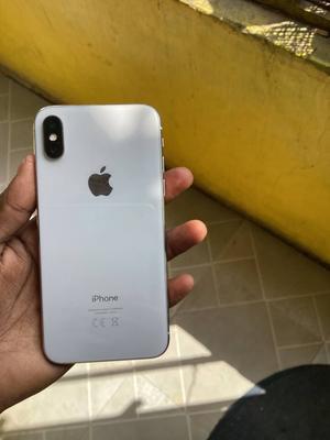 Apple iPhone X 64 GB