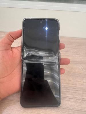 📲Z fold 5 256gb 💸90k birr