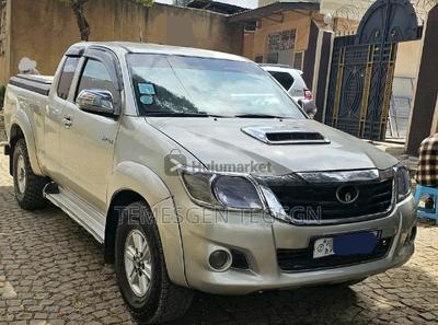 Toyota Hilux 2013 Manual