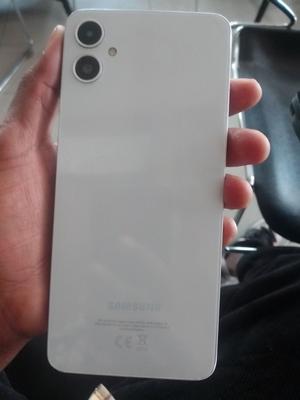 Samsung Galaxy A05 128 GB