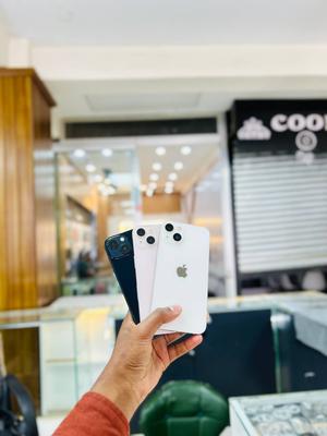 Apple iPhone 13 128 GB