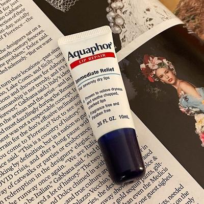 Aqaphor lip repair 🇺🇸