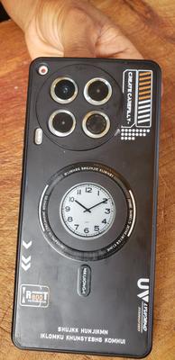 Tecno Camon 30