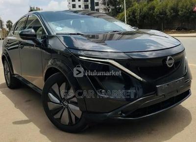 Nissan 2023