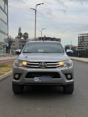 Toyota Hilux 2016 Manual